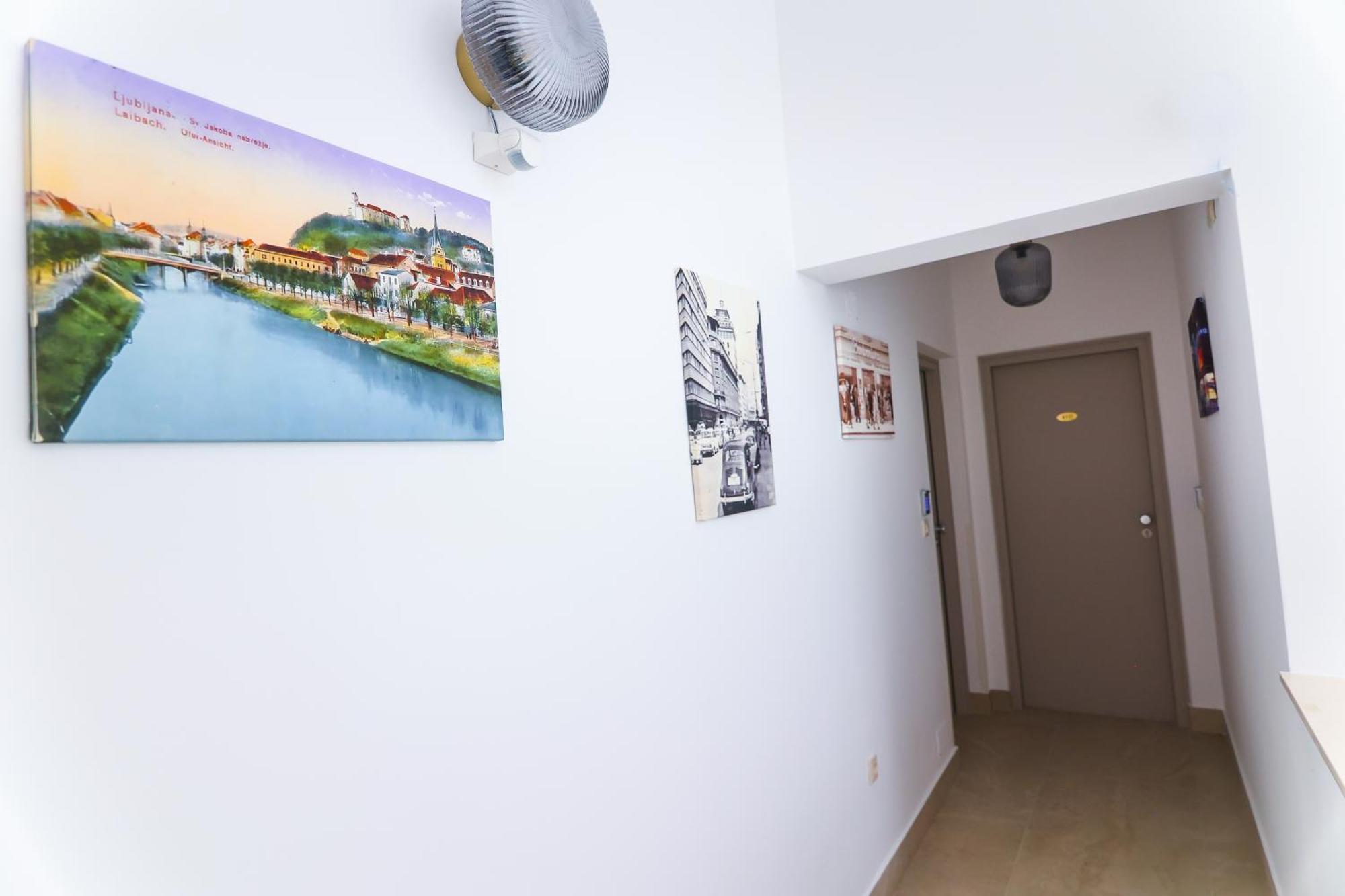 Apart Hotel Asteria Lubiana Esterno foto